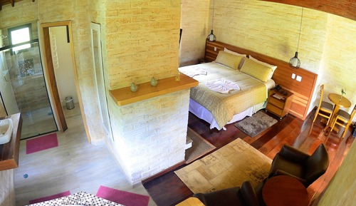 Chalet Deluxe, 1 cama de matrimonio grande, bañera de hidromasaje, en la zona del jardín