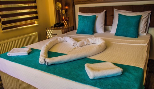 Habitación económica, 1 cama de matrimonio, vistas al jardín