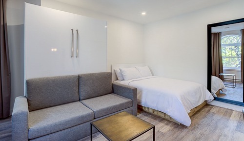Loft, balcón, vistas a la ciudad (206)