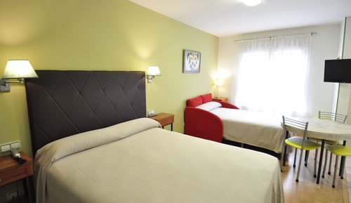 Estudio estándar (+ sofá cama)