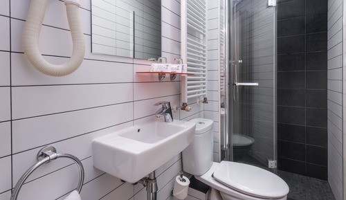 Habitación cuádruple familiar, baño privado