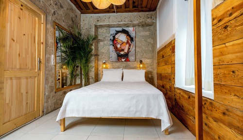 Habitación estándar doble, 1 cama de matrimonio, vistas a la ciudad