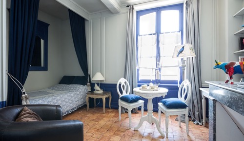 Habitación triple (Iris)