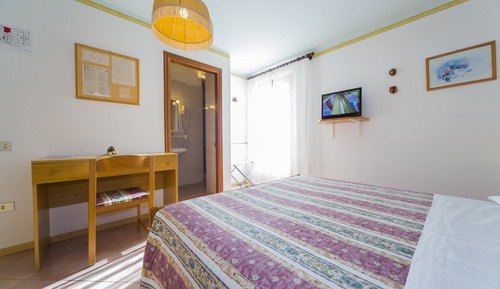 Habitación clásica doble, balcón