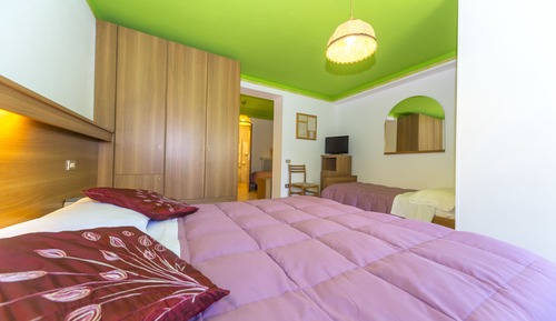 Habitación cuádruple clásica