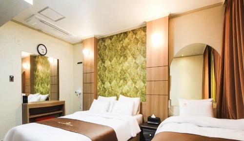 Habitación con 2 camas individuales