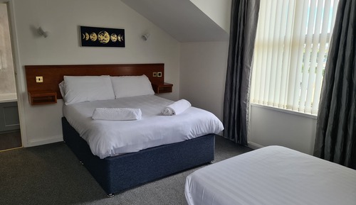 Suite, baño privado