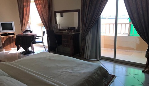 Habitación Business, 1 cama de matrimonio grande