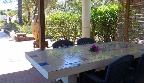 Apartamento estándar, cocina básica, vistas al jardín