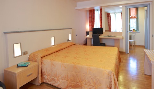 Habitación con 1 cama doble o 2 individuales