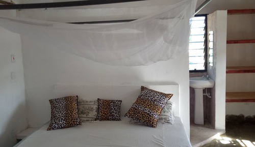 Habitación de luna de miel doble, 1 cama de matrimonio, vistas a la piscina