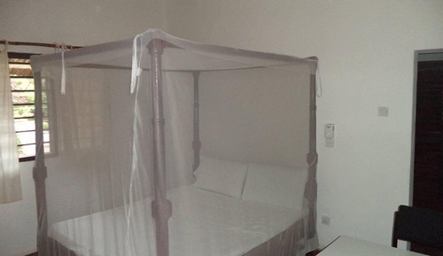 Habitación Deluxe doble, 1 habitación, vistas a la piscina, planta baja