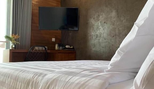 Habitación Premium doble, 1 cama de matrimonio grande, balcón, vistas a la piscina