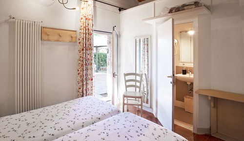 Habitación económica con 2 camas individuales