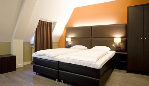 Habitación con 2 camas individuales