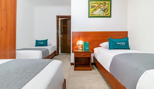 Habitación cuádruple estándar