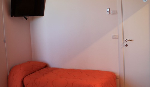 Habitación triple (Rosso Piceno)