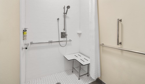 Suite estudio, 2 camas de matrimonio (Mobility, Roll-In Shower)