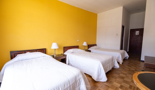 Habitación triple clásica