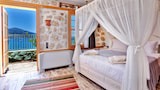 Comfort Room, Sea View (Peony)