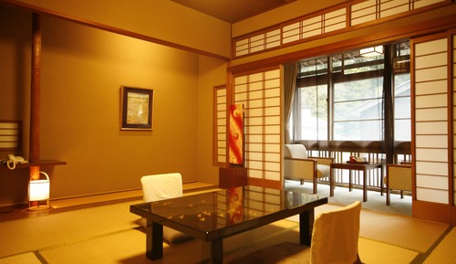 Habitación (Run of House)