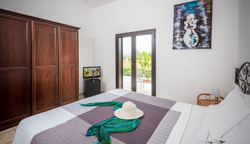 Habitación clásica con 1 cama doble o 2 individuales
