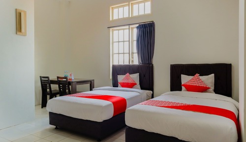 Habitación estándar con 2 camas individuales