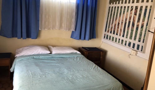 Habitación triple económica