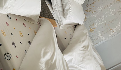 Habitación familiar, baño privado, vistas a la montaña (Room 5)