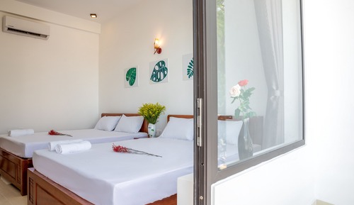 Habitación familiar, balcón