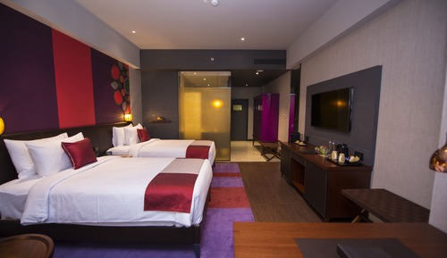 Deluxe Room Twin Non Smoking| Hotel Credit INR 500