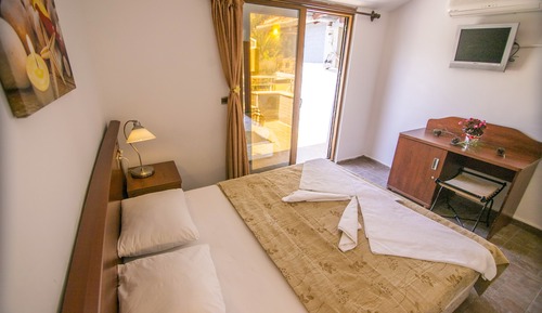 Habitación clásica con 2 camas individuales