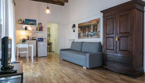 Habitación cuádruple superior (DEPENDANCE)