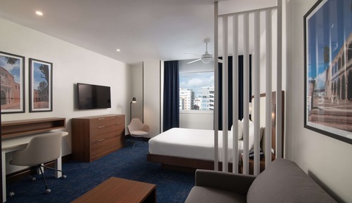 Estudio, 1 cama de matrimonio, vistas a la ciudad