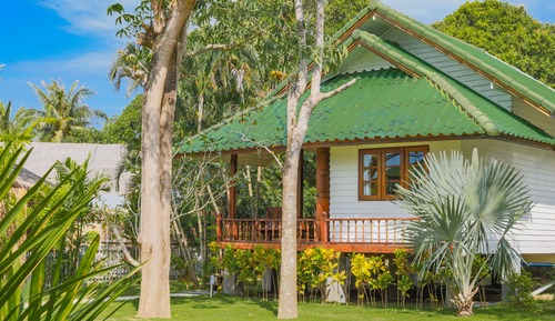 Villa Confort, 1 cama de matrimonio grande con sofá cama, vistas parciales al mar