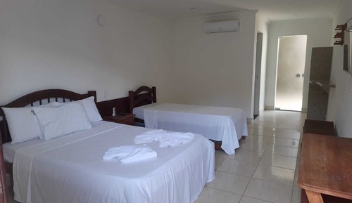 Habitación cuádruple estándar, 1 habitación, planta baja