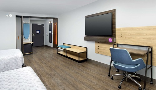 Habitación, 2 camas de matrimonio, accesible para personas con discapacidad (Hearing)