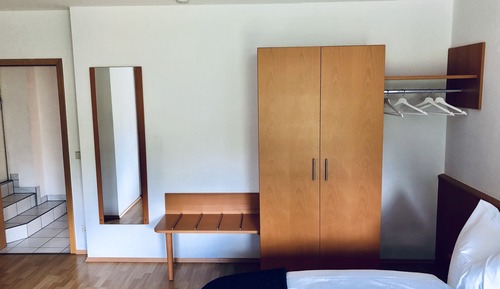 Habitación estándar doble, baño privado, vistas al patio