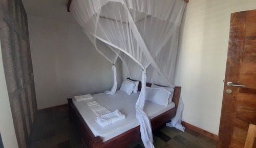 Apartamento de diseño, 2 habitaciones, en una planta alta