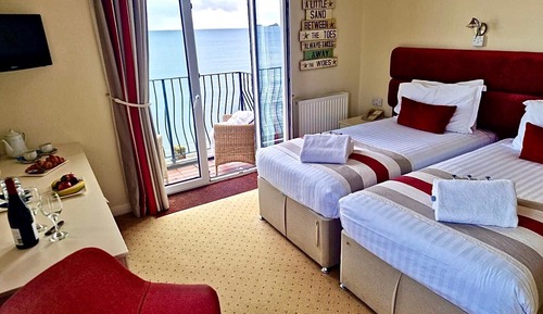 Habitación estándar con 2 camas individuales, vistas al mar