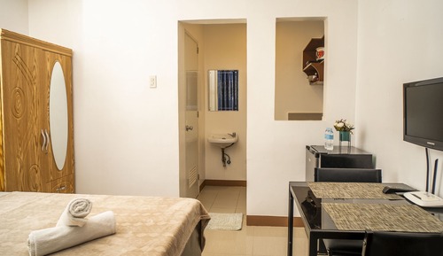 Estudio estándar, cocina básica