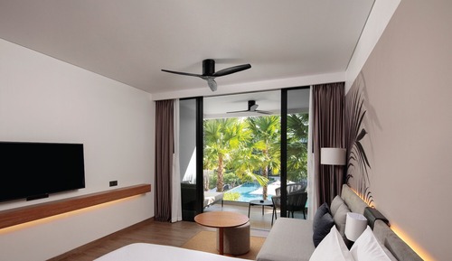 Junior Suite Pool View