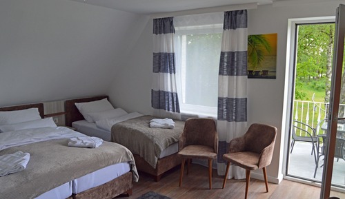 Habitación triple Confort, vistas al jardín