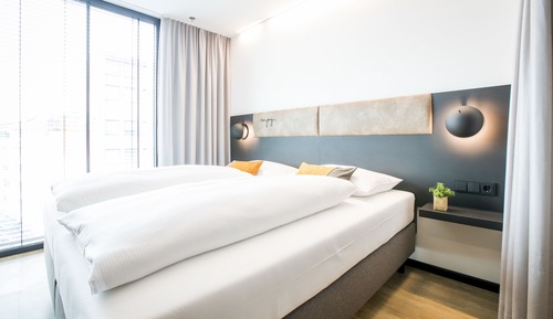 Habitación, vistas a la ciudad (Original, High)