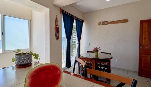 Bungalow superior, cocina, vistas a la playa (4 Double Beds )