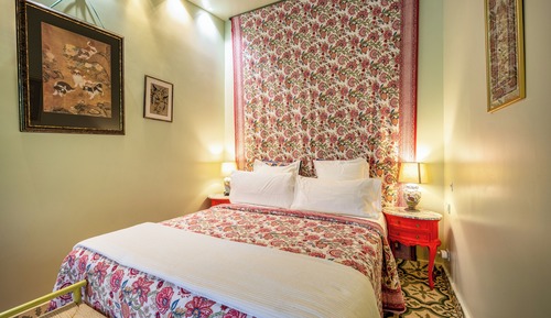 Habitación de diseño doble, 1 cama doble, baño privado, vistas al patio (Anoki)