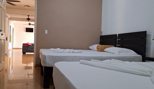 Habitación triple Confort, 3 habitaciones, planta baja