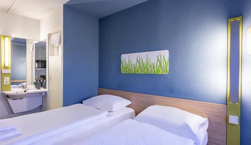 Habitación con 2 camas individuales