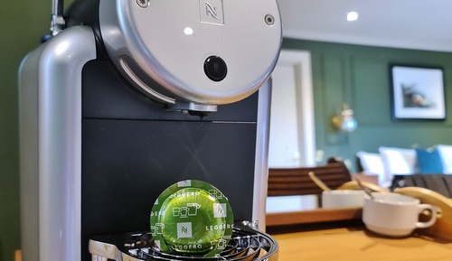 Habitación superior con 2 camas individuales, 2 camas individuales, vistas al río