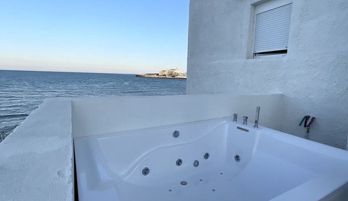 Habitación Deluxe doble, bañera de hidromasaje, vistas al mar